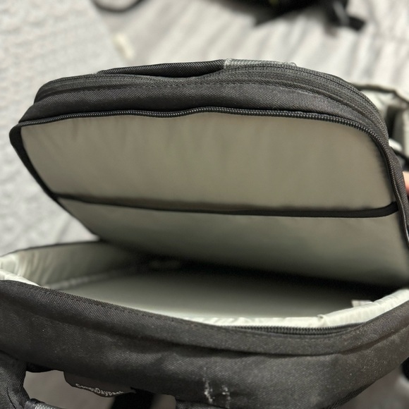 Lowepro Professional DSLR Camera Laptop Backpack Black Gray Compu Daypack - Picture 8 of 8